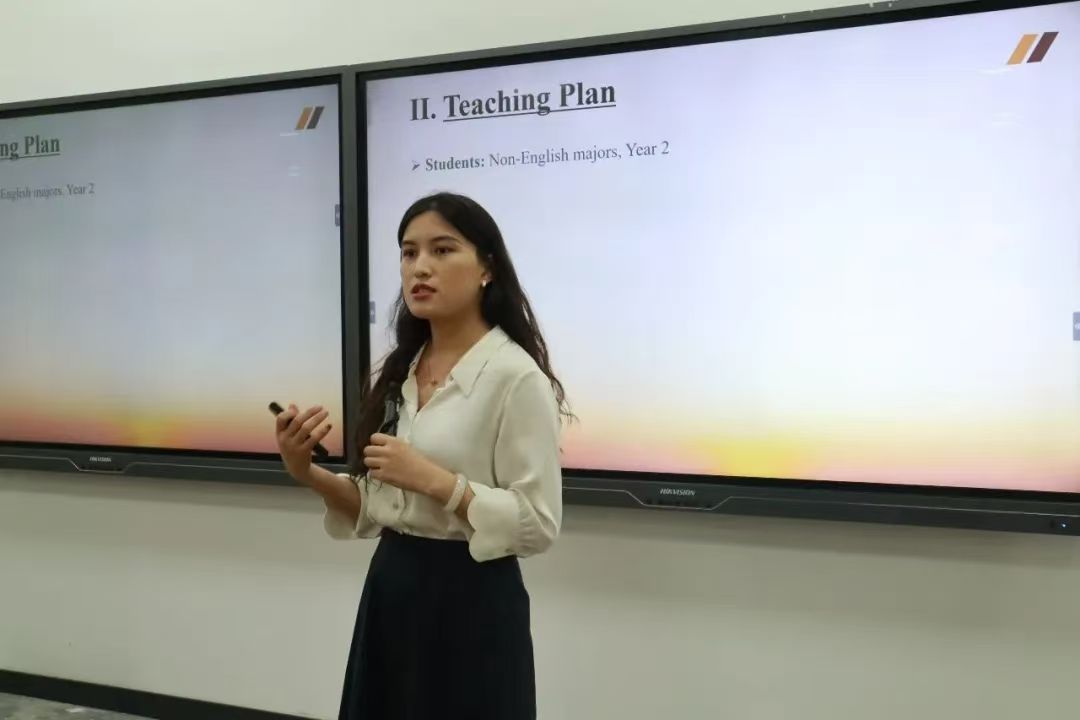 优秀班主任|壹号娱乐
公共外语系教师：康佳敏