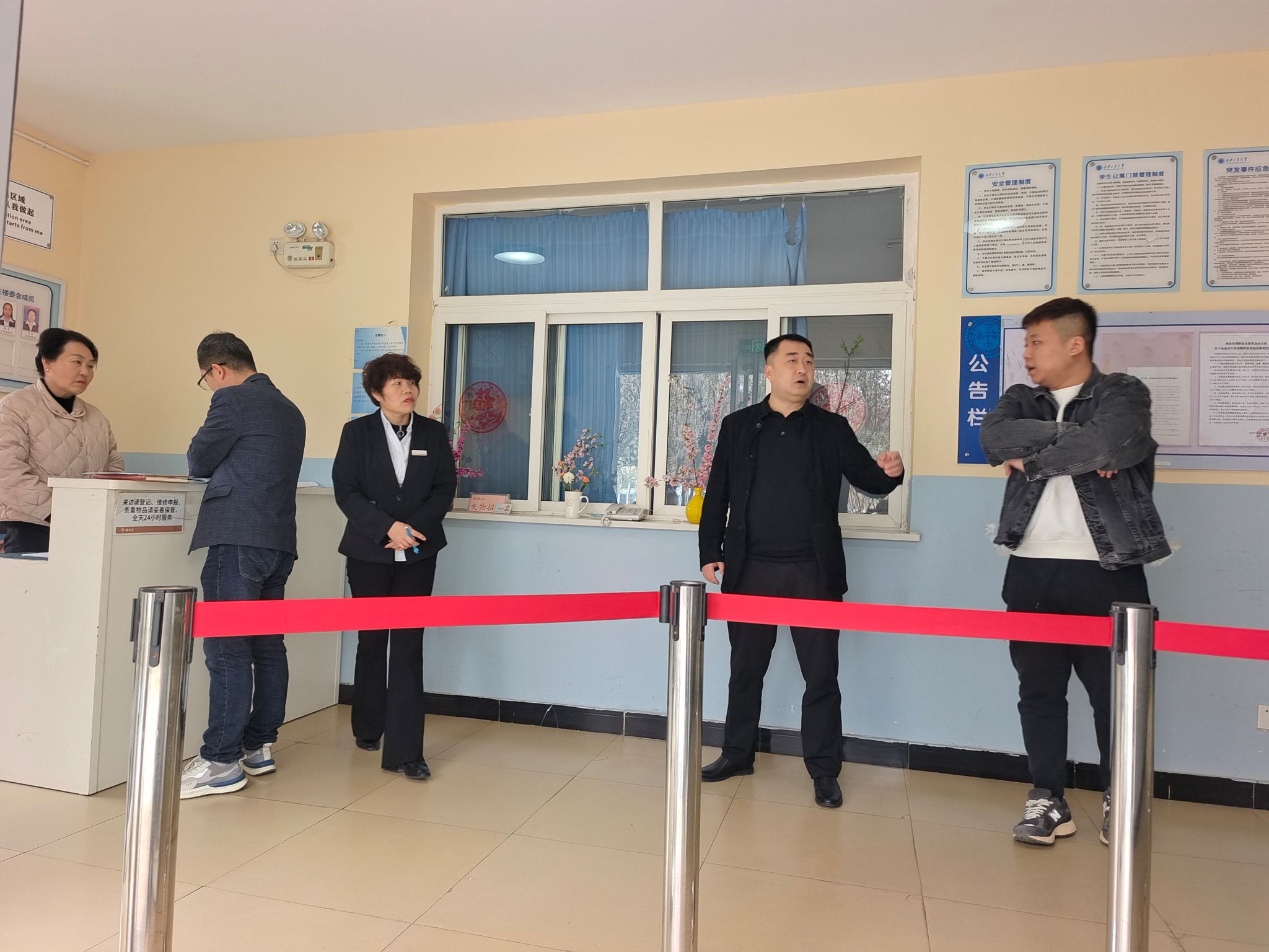 扎实推进学风建设强化日常教育管理——壹号娱乐
领导深入走访学生宿舍